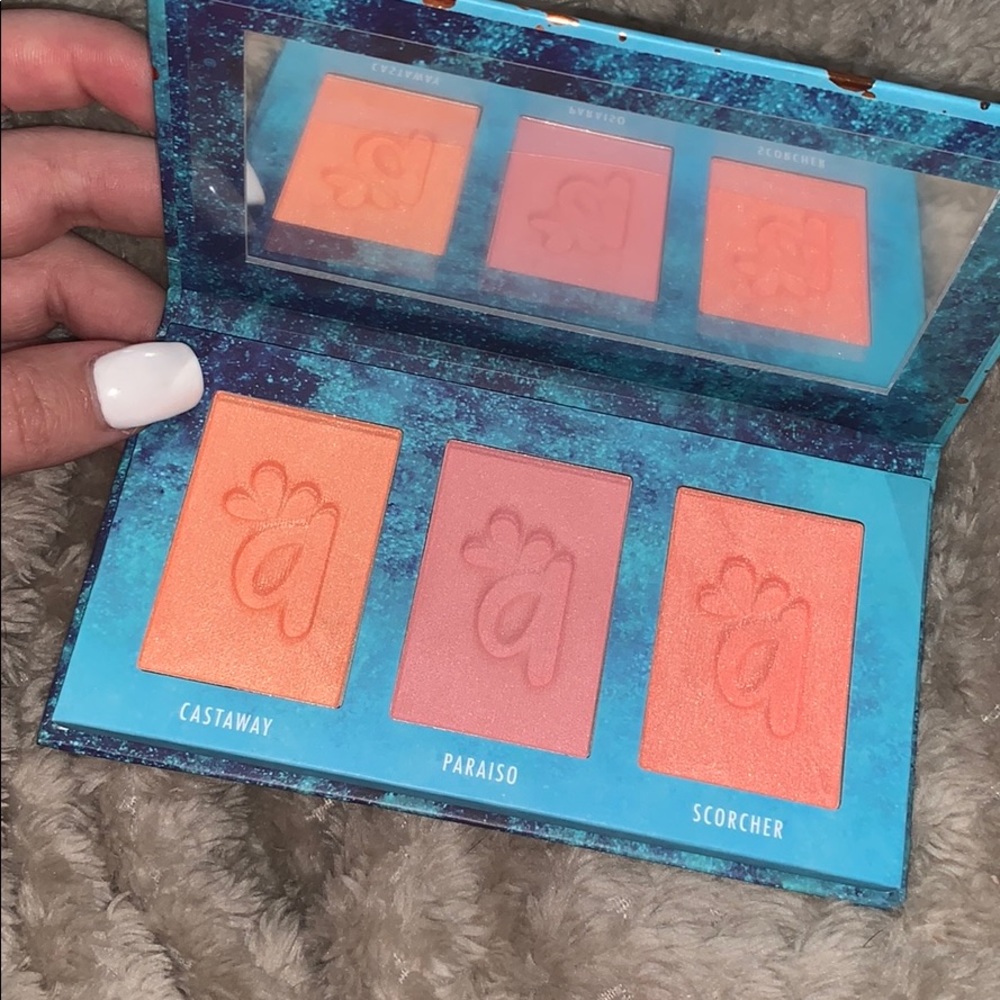 Alamar blush trio - Picture 2 of 2